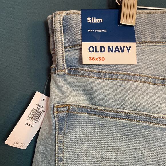 Old Navy Slim Fit 360 Degree Stretch Light Blue Jeans - Picture 15 of 15